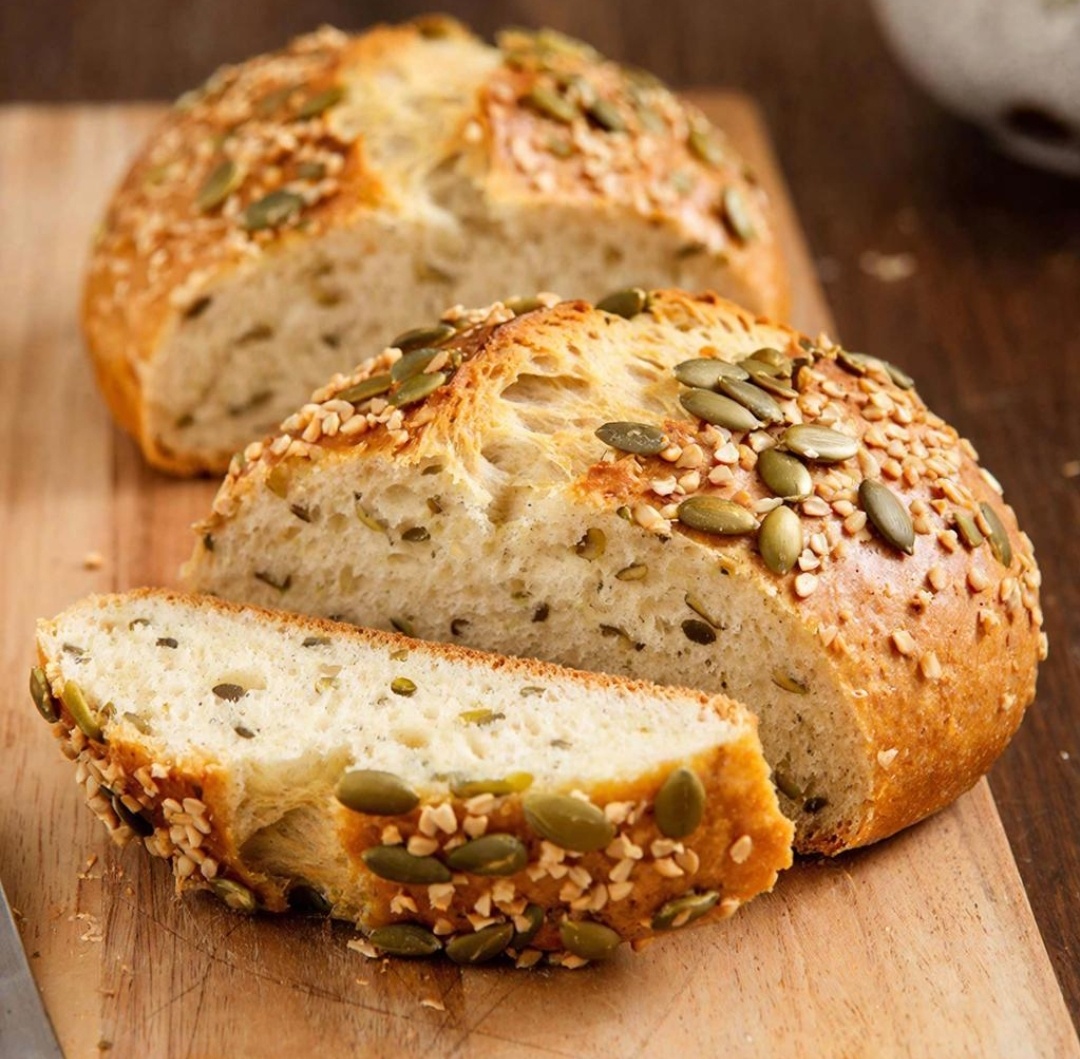 Хлеб с семечками 