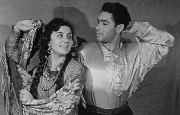 Первый брак оказался несчастным.