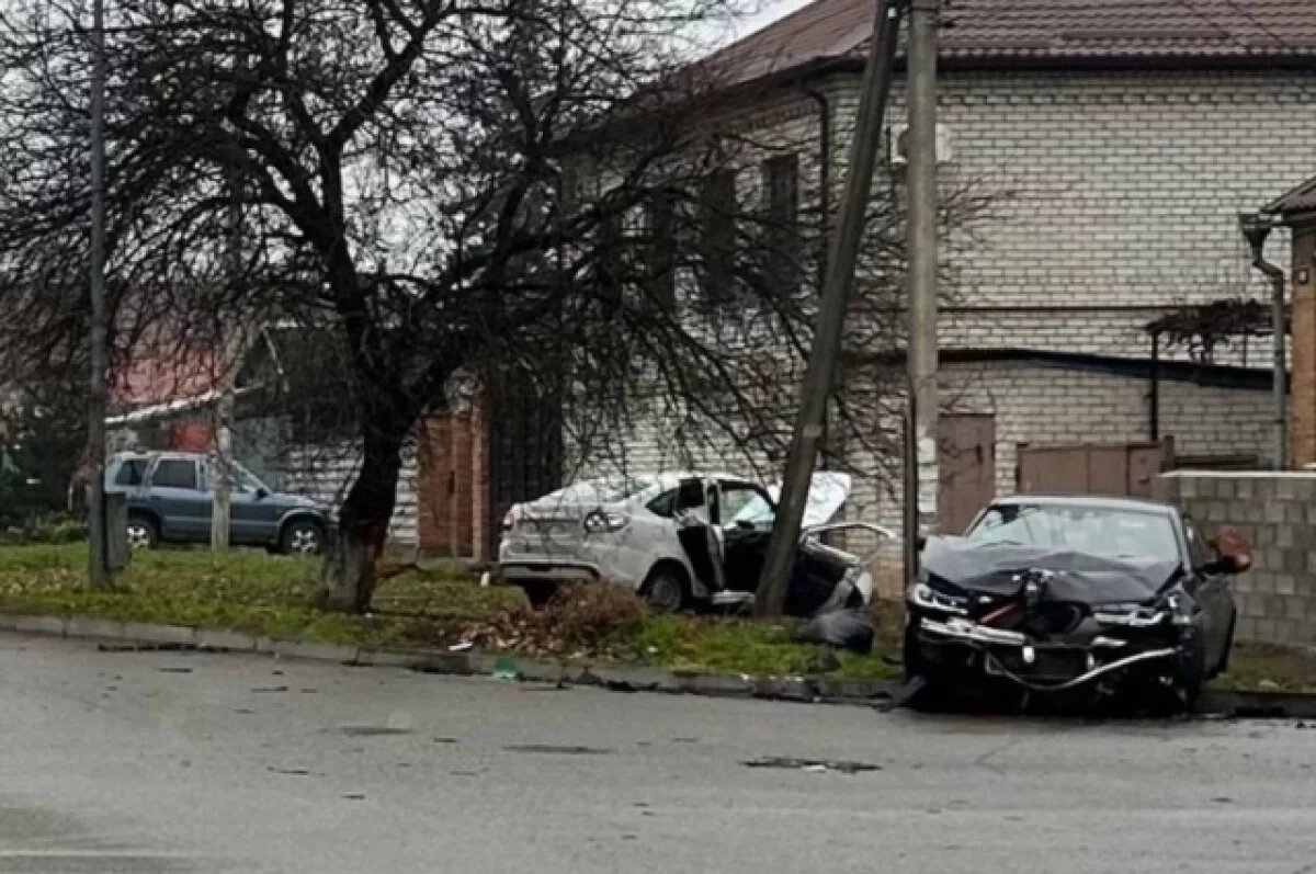    В Минводах в ДТП с двумя легковушками погибла 65-летняя пассажирка