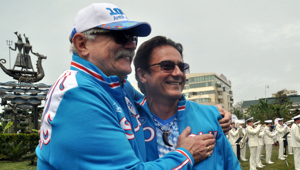 Никита Михалков считал Меньшикова своим другом.