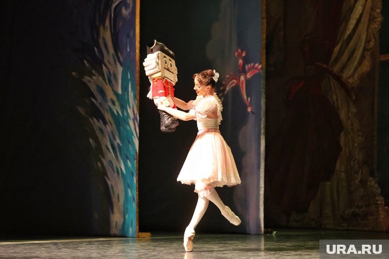    Самые дорогие билеты будут стоить около 50 тысяч рублей