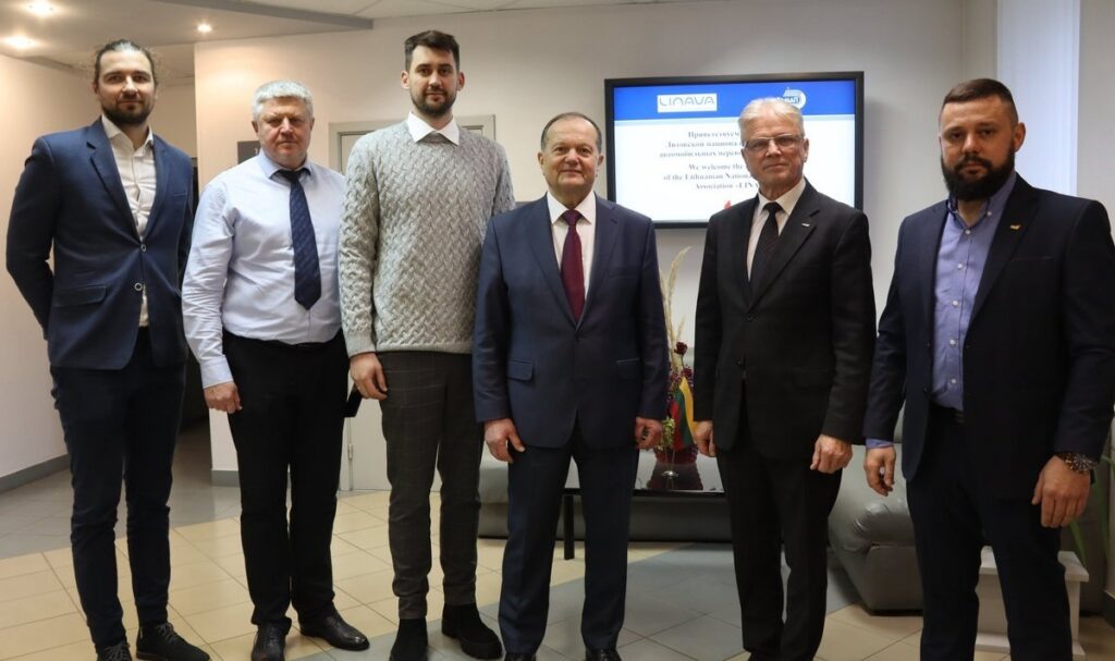 Перевозчики Linava в Минске