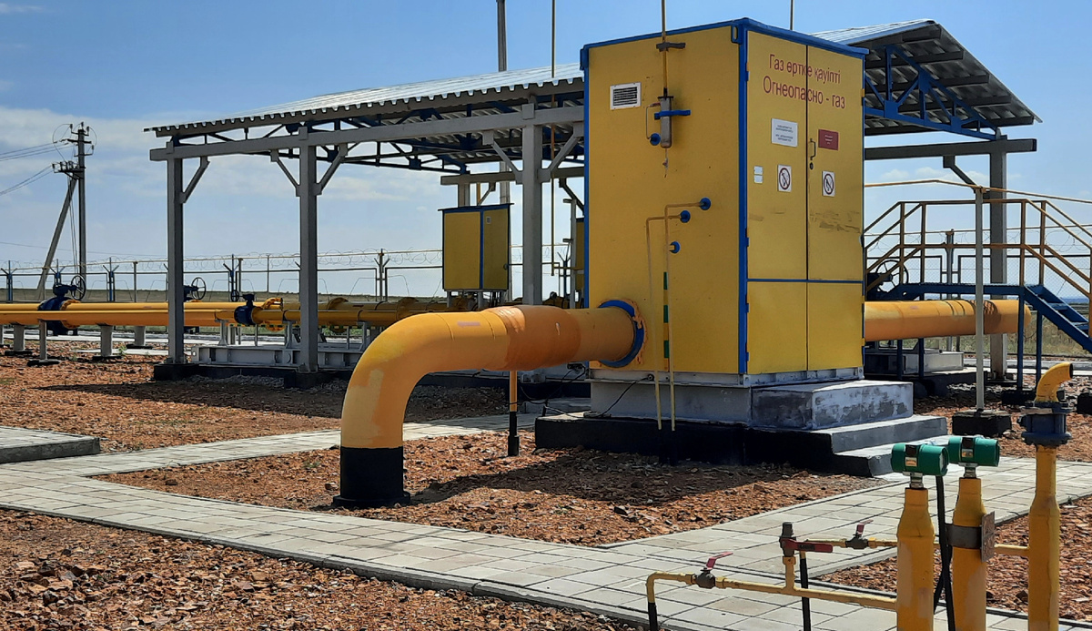 ГРП - помещение и труба газопровода