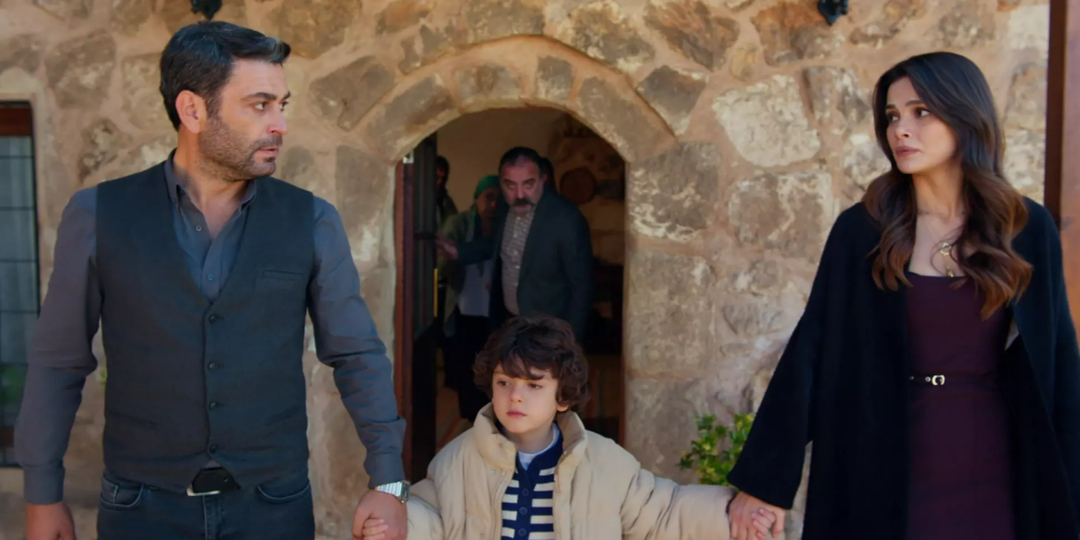 «Далёкий город» 40 серия. Снова развод ДжихАл. Неадекватный Боран. План Зеррин