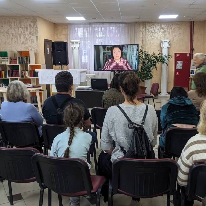 Листайте вправо, чтобы увидеть больше изображений