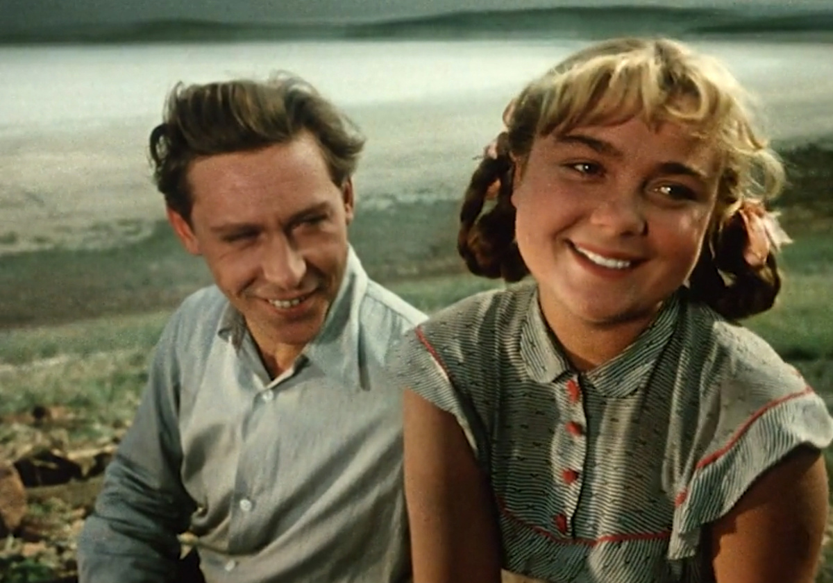 Кадр из кинофильма "Первый эшелон", 1955 г., режиссер Михаил Калатозов, сценарист Николай Погодин, композитор Дмитрий Шостакович (скриншот)