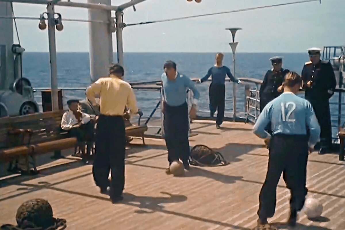 Тренировка на пассажирском лайнере «Россия»