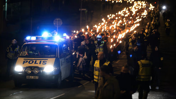    Полиция Швеции одобрила проведение марша неонацистов