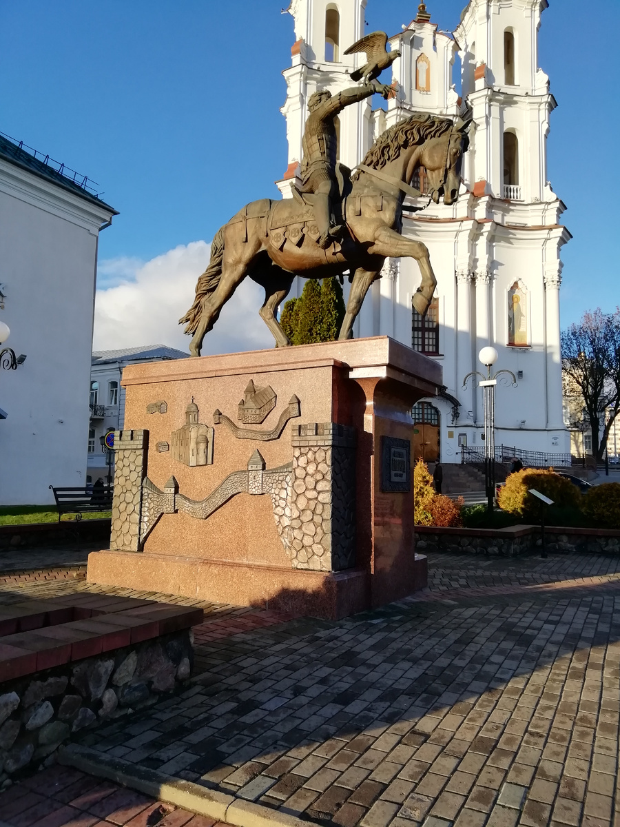 Великий князь Ольгерд, которому по наследству от тестя отошло  Витебское княжество
