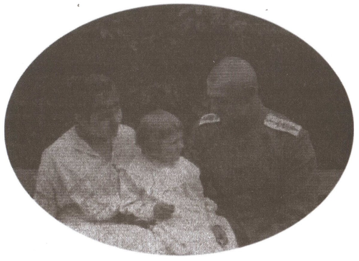 В. О. Каппель с женой и дочерью. 