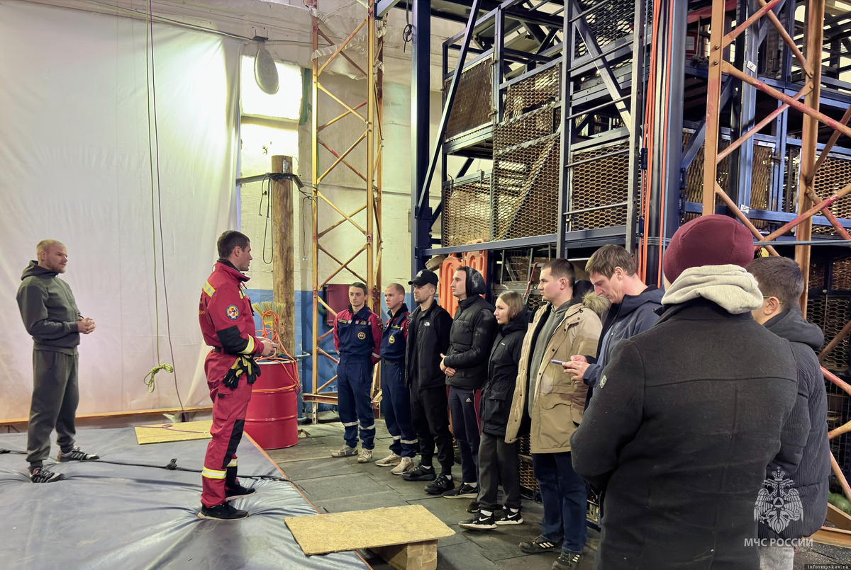 Фото здесь и далее: ГУ МЧС России по Псковской области