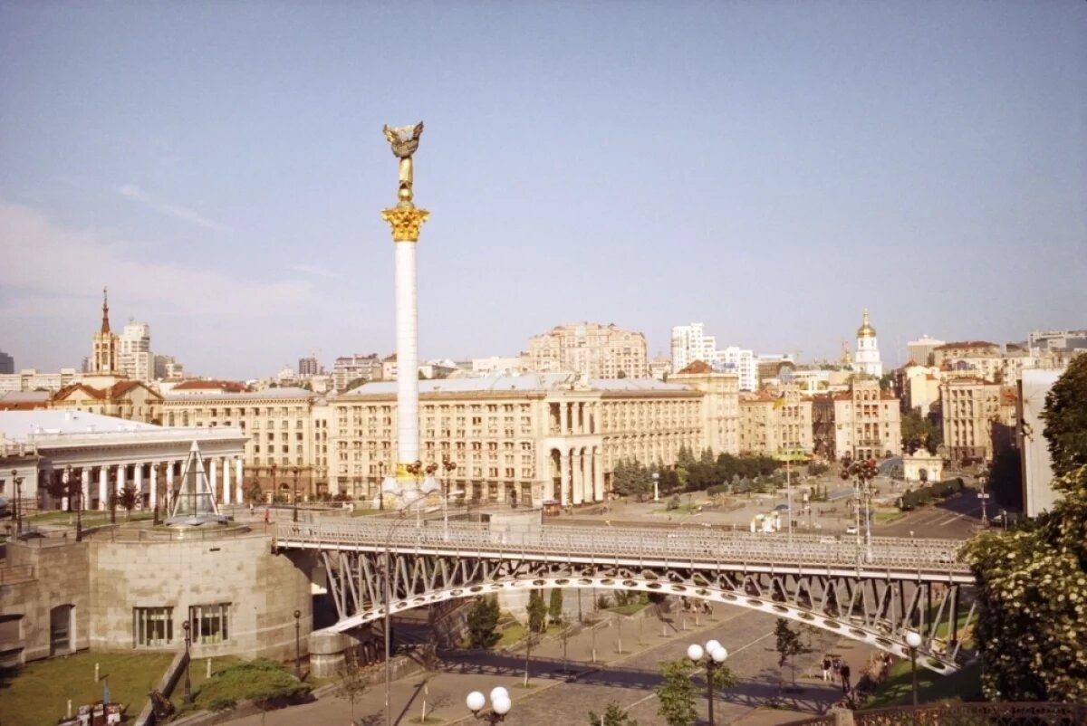    Мировые державы не торопились с признанием суверенитета Украины.