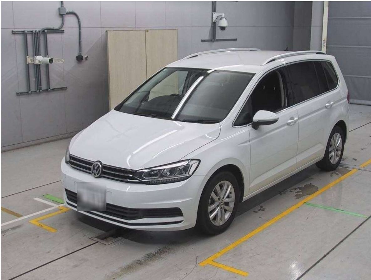 Фото с аукциона, листайте.