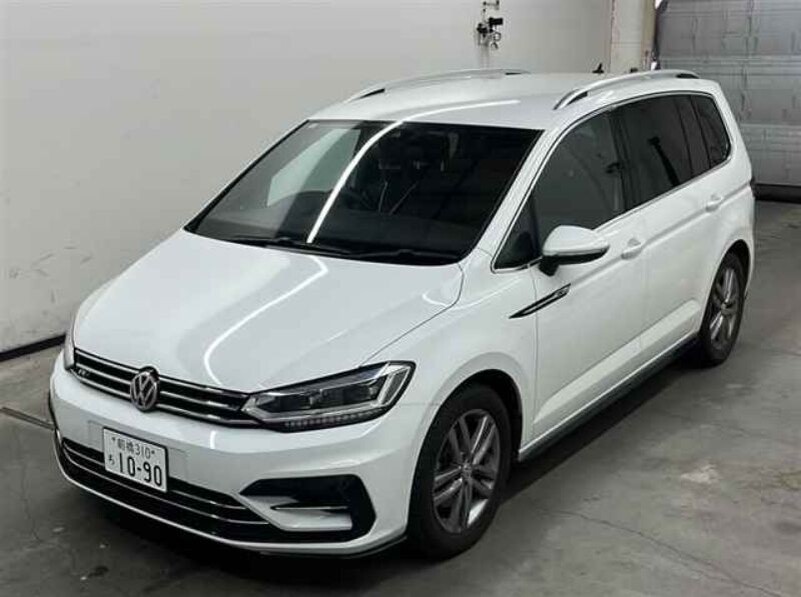 Фото с аукциона, листайте.