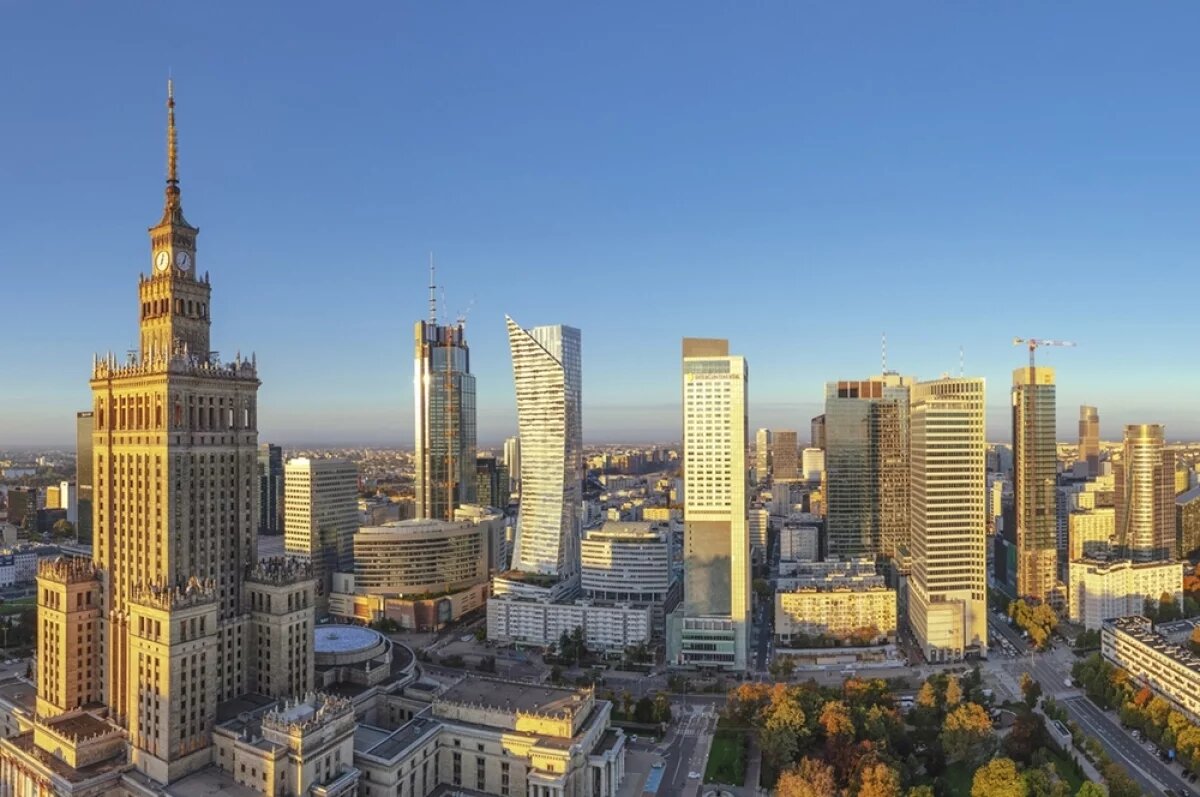    Центр Варшавы.