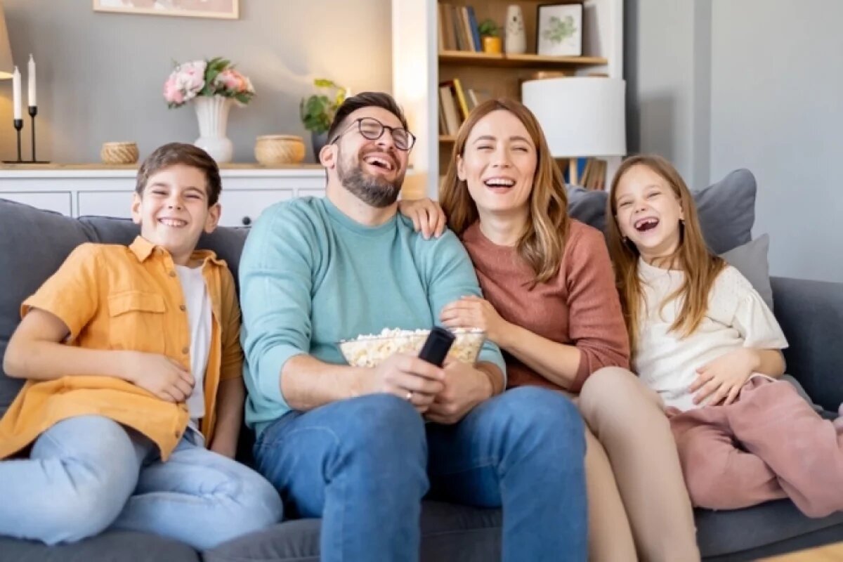    Для кого-то сериалы становятся главной темой для общения. Особенно, если рядом с человеком находятся такие же единомышленники.