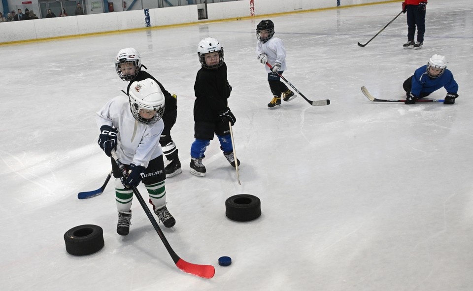    С городских властей взыскали в пользу ребенка 500 тысяч рублей морального вреда, а в пользу его законного представителя - еще 150 тысяч. Владимир ВЕЛЕНГУРИН