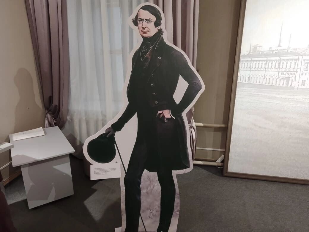    Музей-заповедник "Горнозаводской Урал", на выставке "По документам - Дом Демидова"   Виктор Кузнецов