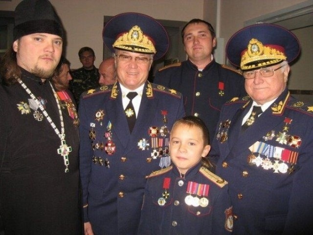 Непонятные погоны и прочее