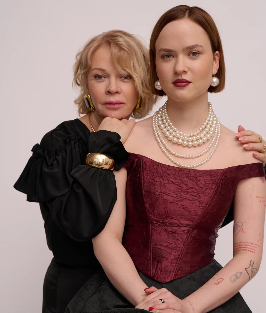     Елена Валюшкина с дочерью. Фото: Cоцсети Елены Валюшкиной