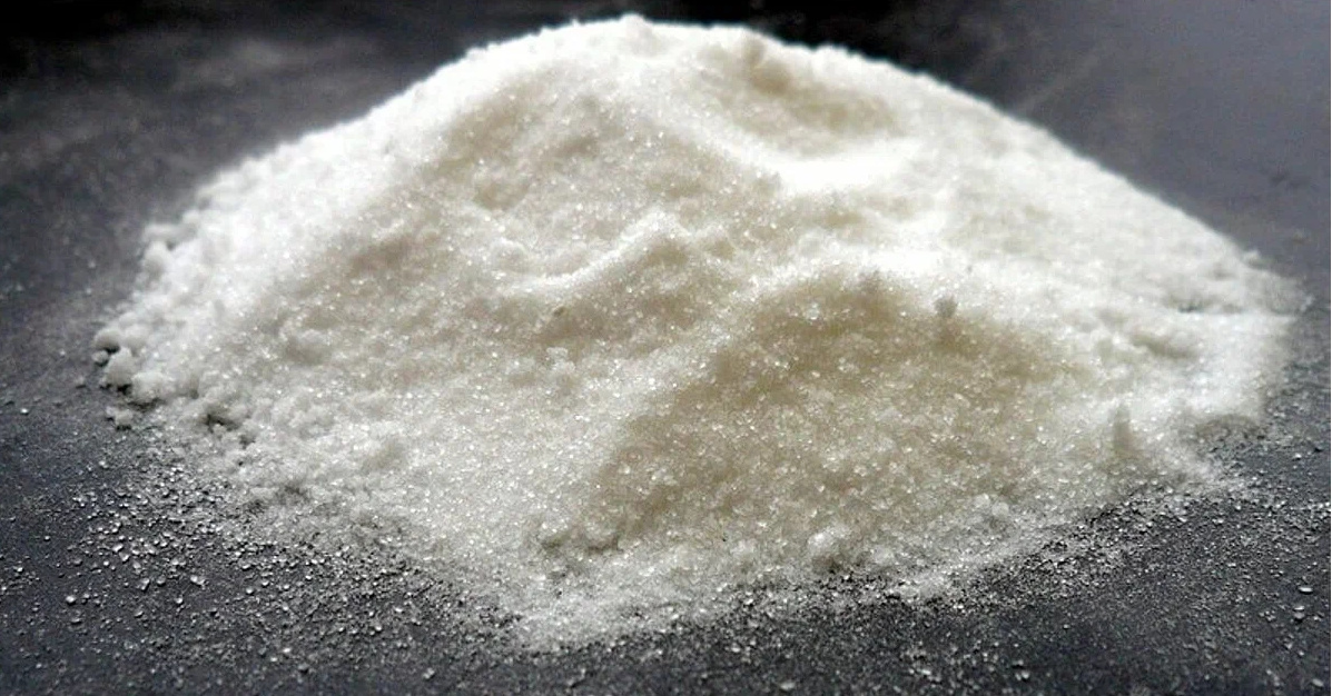 Так выглядят кристаллы этого удобрения, не имеющего ни цвета, ни запаха