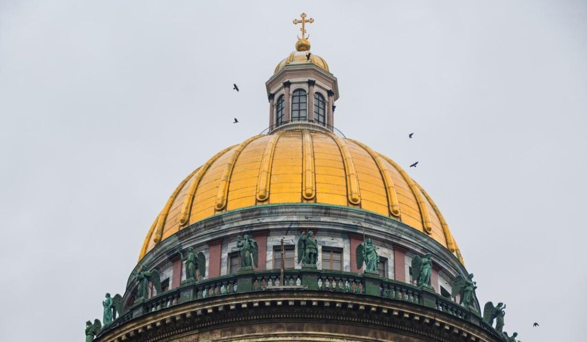     Балюстрада Исаакиевского собора. Источник: t.me/Piotrovsky Автор фото: Борис Пиотровский