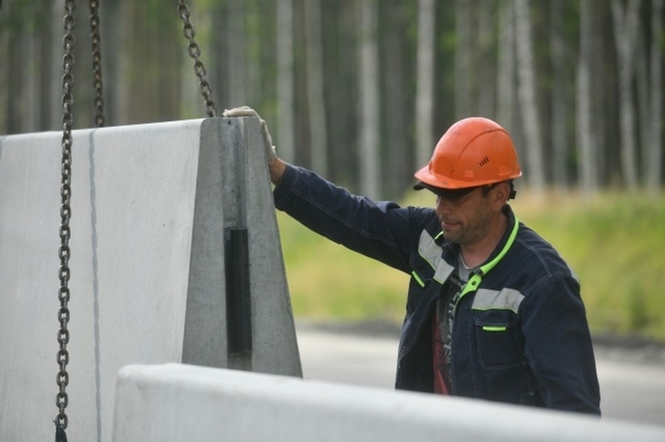    Наибольшим спросом, как и прежде, пользуются рабочие профессии. Алексей БУЛАТОВ