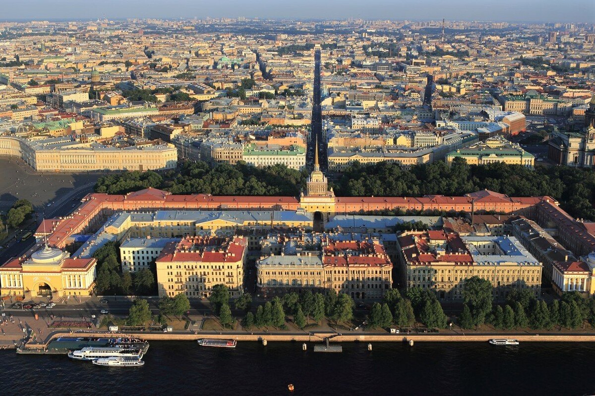 Адмиралтейство в Санкт-Петербурге