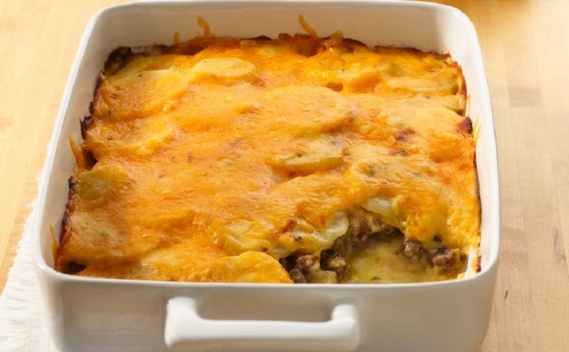 Вкуснейшая запеканка с картошкой и мясом: как сделать простой ужин особенным