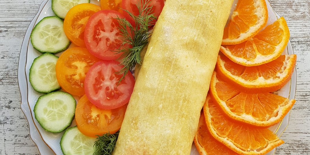 Буррито с колбасой и спаржевой фасолью