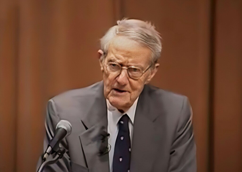 Фото из свободных источников. Ян Стивенсон.