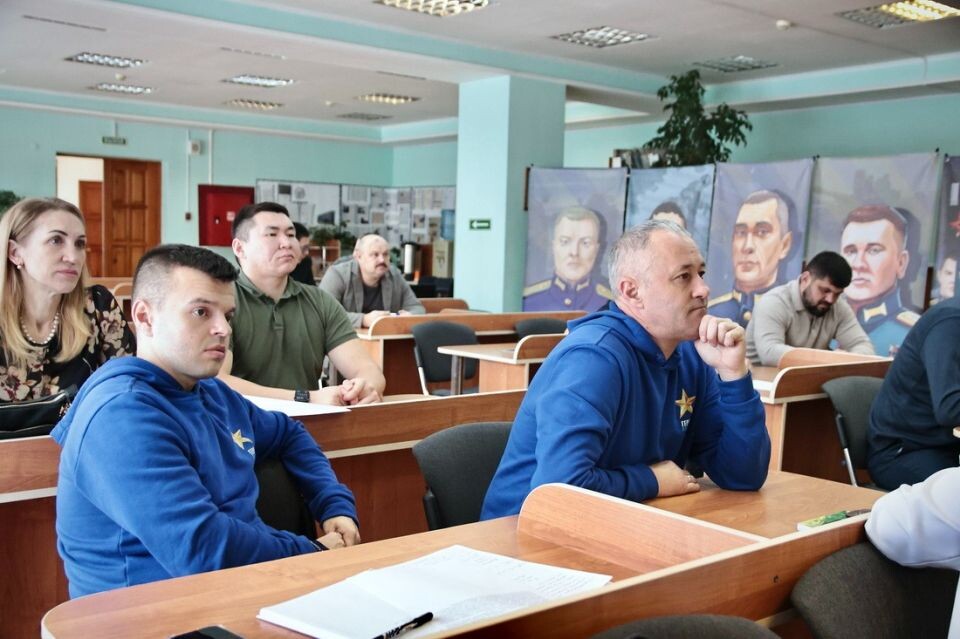    Обучение участников кадровой программы "Герои Алтая". Источник: altai-republic.ru