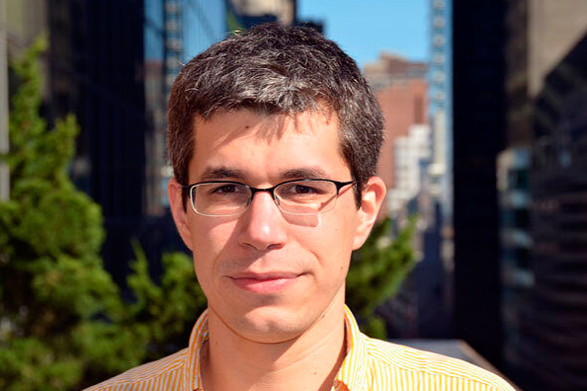 Даже эксперт по человеческому разуму может попасться на уловку мошенника