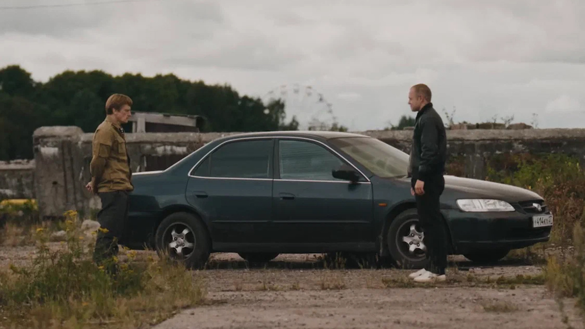 Кадр из сериала "Лихие"