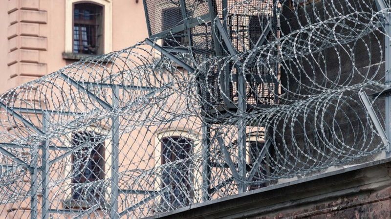     Pawel Czerwinski/Unsplash