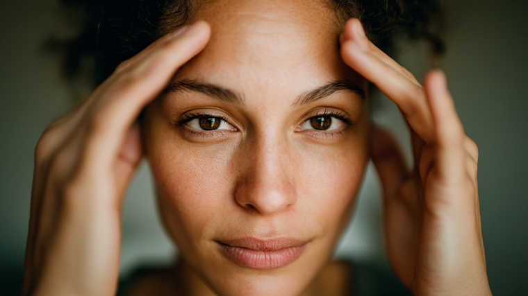    Как сделать эффективный массаж лица от морщин в домашних условиях. Фото: 5-tv.ru