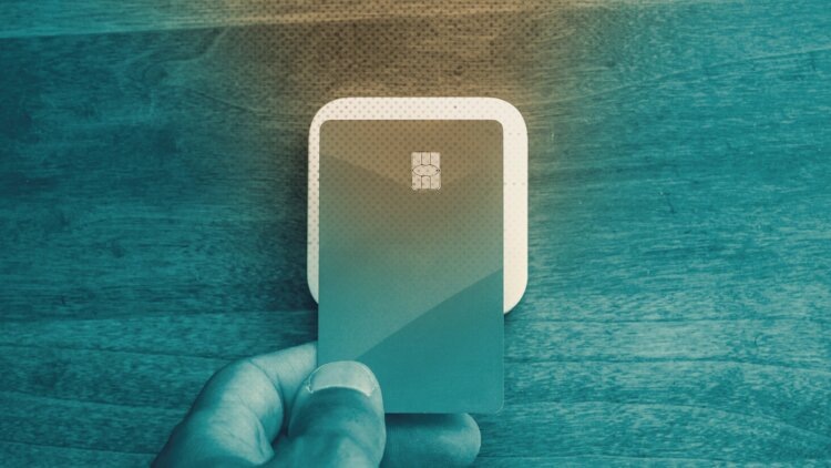    Достаточно было приложить карту к смартфону или смартфон к банкомату, и деньги пропадали со счета. Изображение: welivesecurity.com