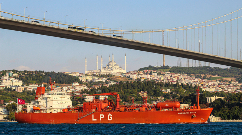     Adam Hilles/Unsplash