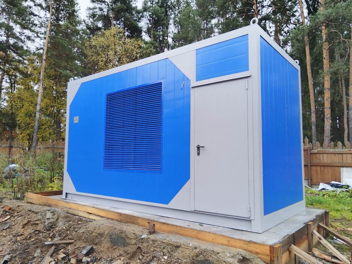 Дизель-генератор 500 кВт в контейнере установлен на турбазе "Чусовая"
