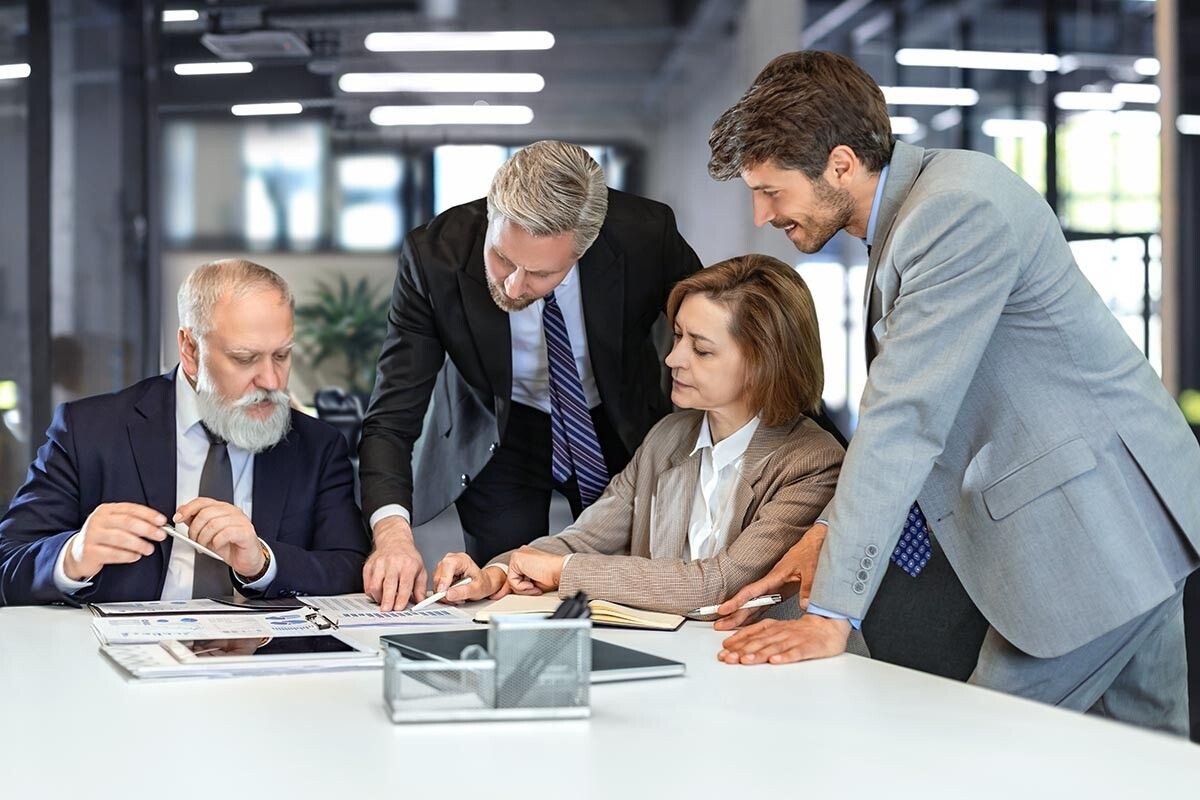 В бизнесе, как и в жизни, успех любого дела зависит не только от тех, кто его непосредственно запускает и развивает. Источник: tsyhun / Shutterstock / FOTODOM📷
