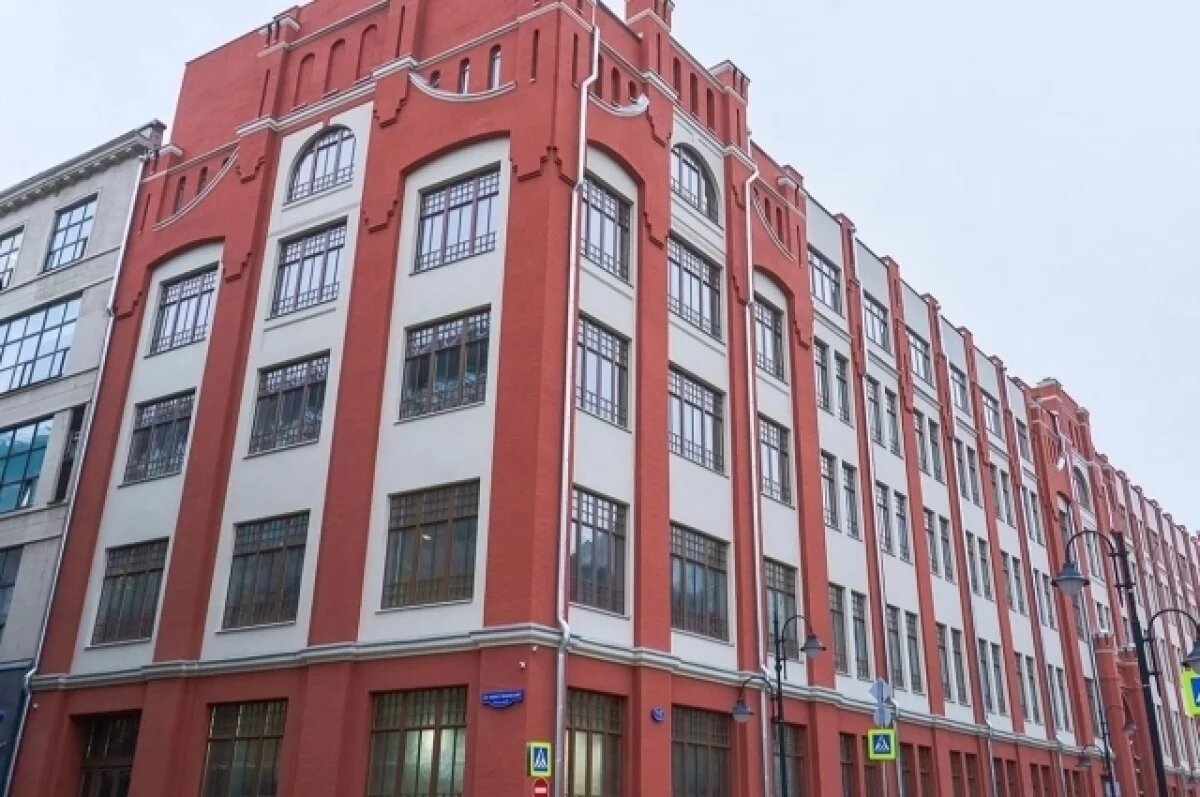    Специалисты отреставрировали фасады главного корпуса типографии Сытина