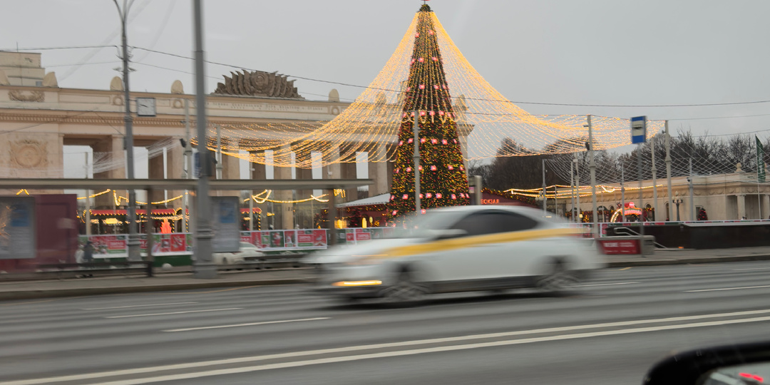 История безснежного декабря в Москве: когда зима забывает дорогу в столицу