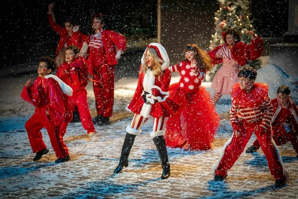 Кайли Миноуг📷
