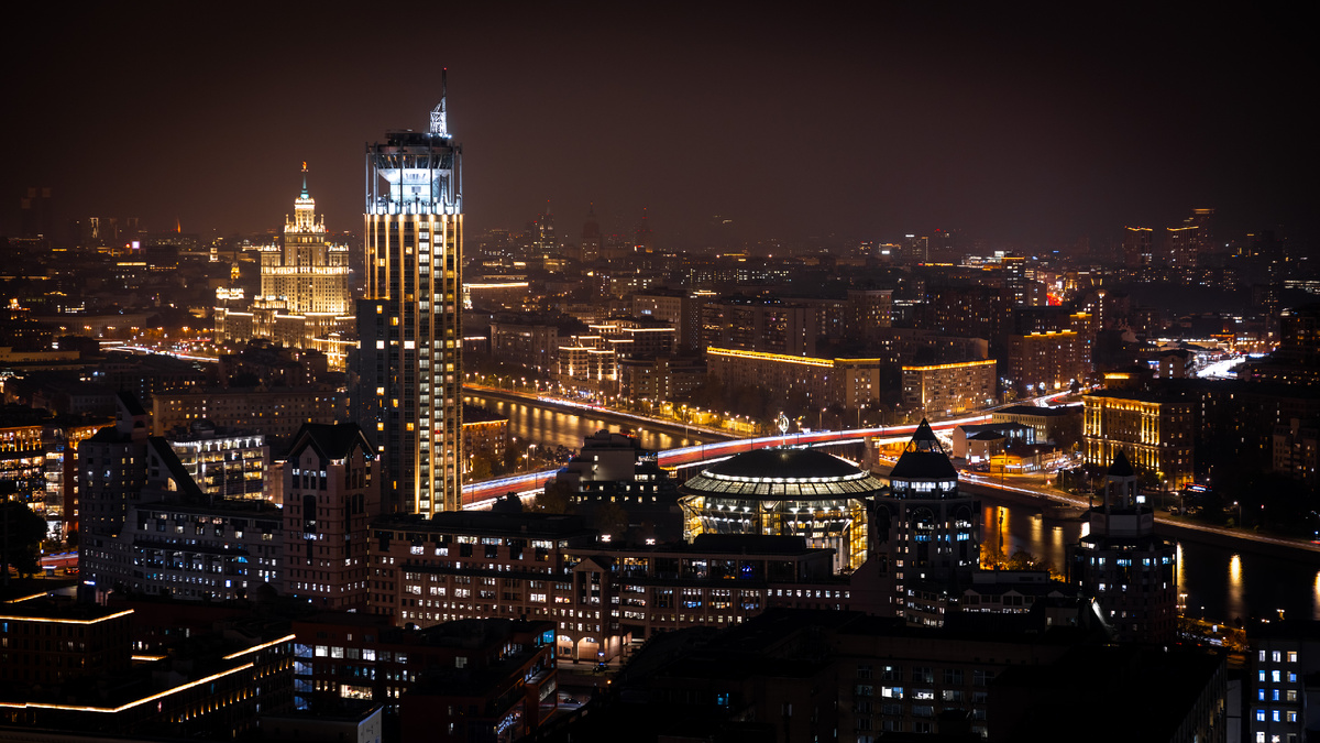 Вид из окон квартала небоскребов HIGH LIFE на Павелецкой. 