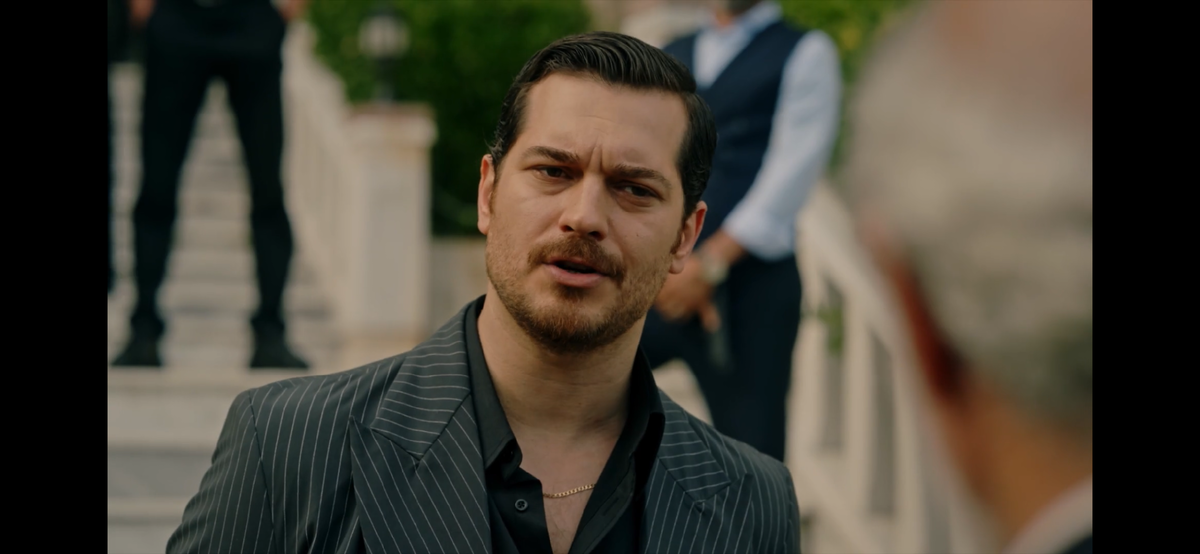 Стоп кадр из сериала «Мечта Эшрефа»