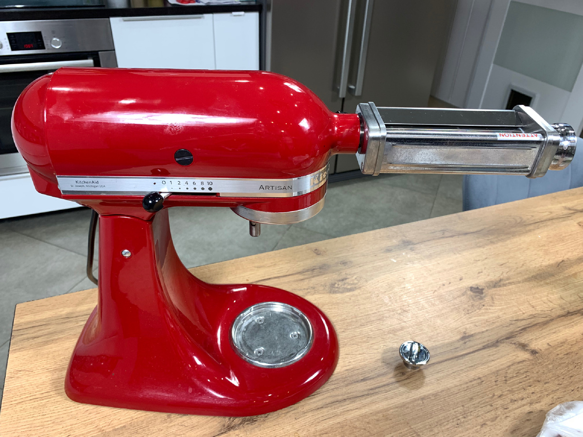 Фото можно листать