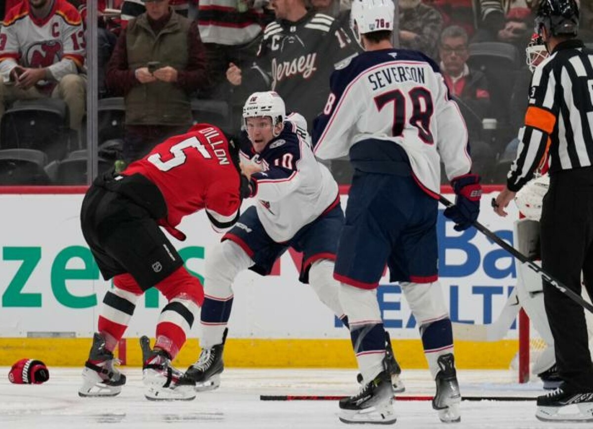     В США высказались о бое Воронкова, отправившего в нокдаун игрока «Нью-Джерси»