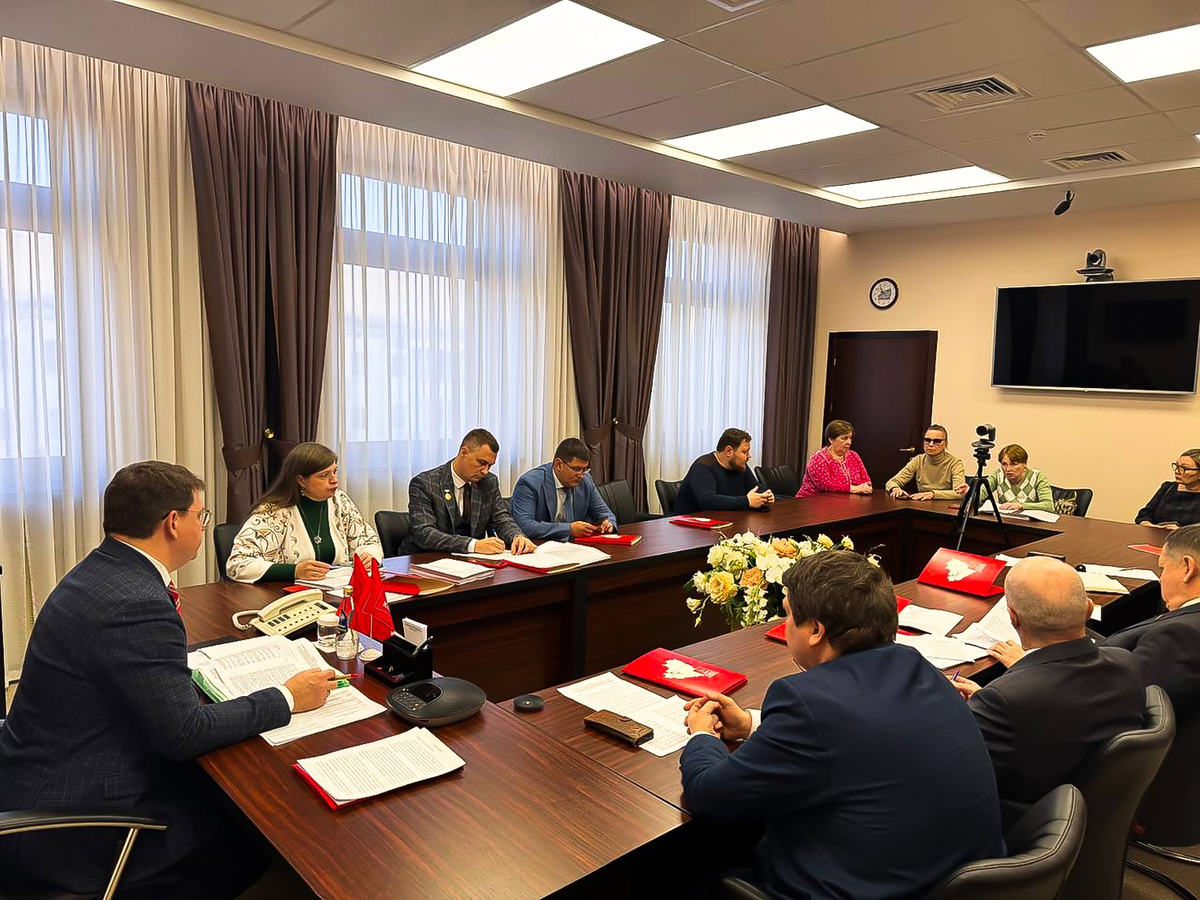 Фото: Пресс-служба фракции КПРФ в Самарской Губернской Думе