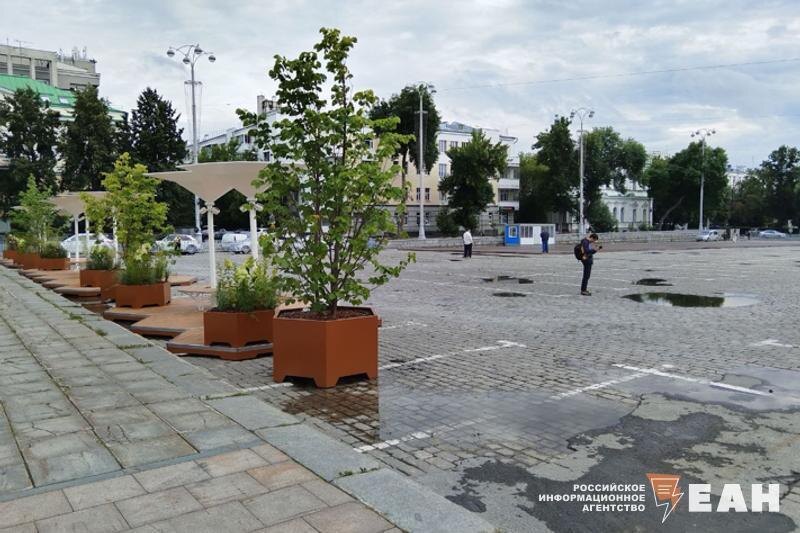    ЕАН / Площадь 1905 года в Екатеринбурге