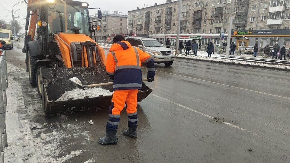    Зимнее содержание улично-дорожной сети Барнаула. Источник: barnaul.org
